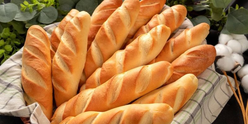 Làm đúng từng bước sẽ giúp bánh đạt chuẩn như ý. Nguồn: JAV